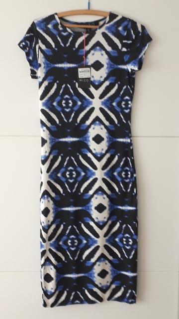 Dámske nenosené šaty miso, m