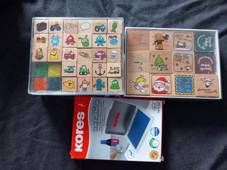 Pečiatky - dve sady,