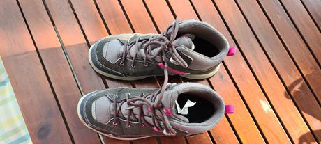 Turistické topánky, 37