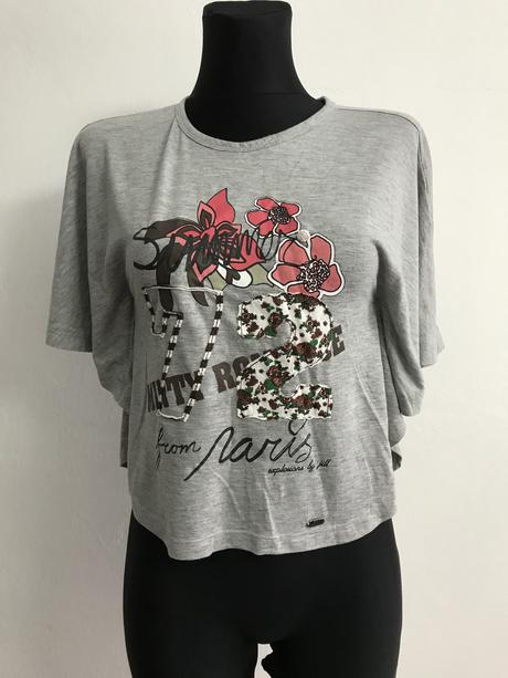 Tričko oversize ako pelerin, s