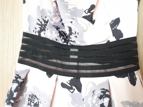 Spolocenske saty, 38