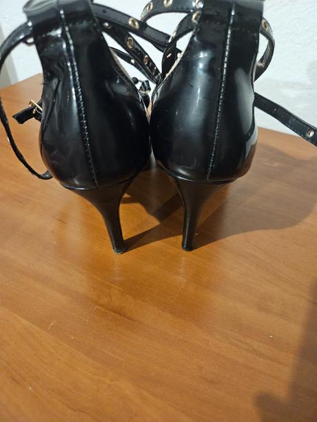 Topánky, asso,38