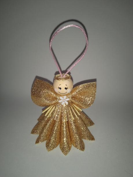 Anjelik na stromček, 