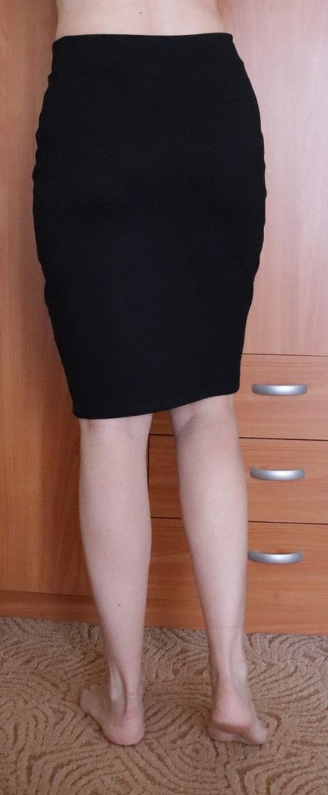 Elastická sukňa - bezchybný stav, amisu,l