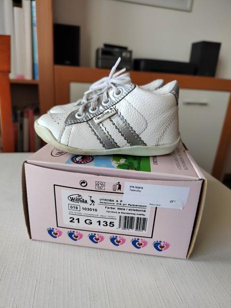 Tenisky wanda bielo-strieborné v.21, wanda,21
