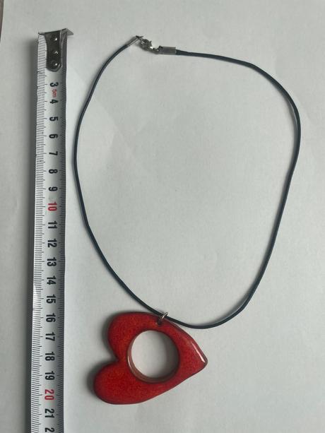 Prívesok na šnúrke, 