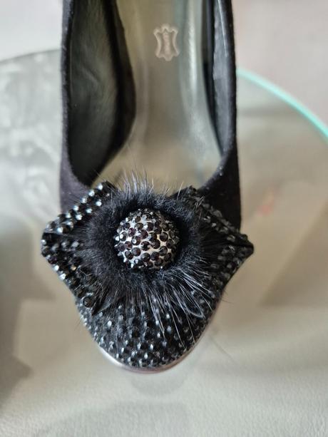 Roberto bottela lodicky, guess,38