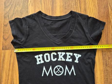 Tričko hockey mom nové, s