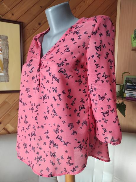 Blúzka s motýľmi, zn. bershka, veľ. s-m, bershka,s