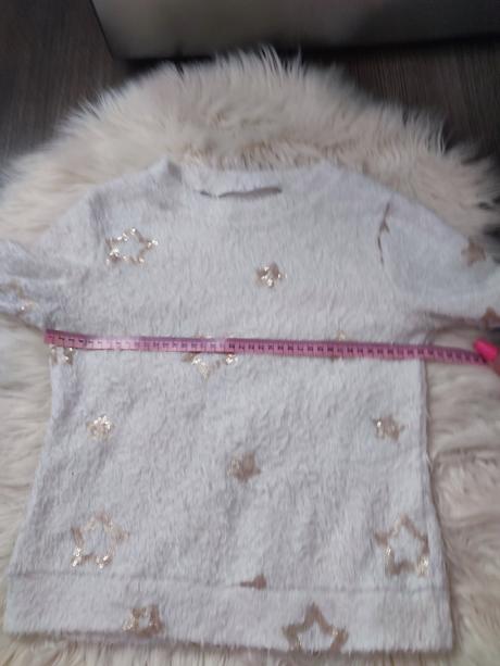 Biely svetrík s hviezdičkami152/158, 152