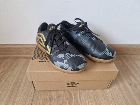 Halovky umbro 31, umbro,31