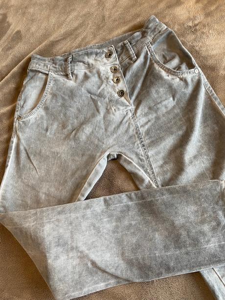 Krasne sive rifle, xs