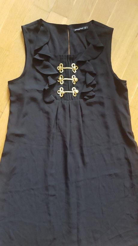 Čierne šaty, atmosphere,38