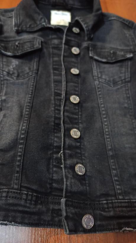 Rifľová bunda, moderná, málinko nosená, stradivarius,26