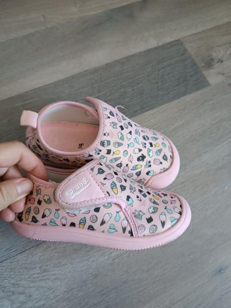 Prezuvky/papučky sprandi, sprandi,27