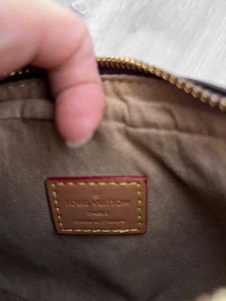 Louis vuitton monogram loop, louis vuitton