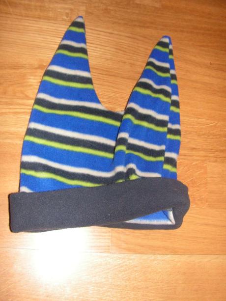 Flisové čiapky., 92