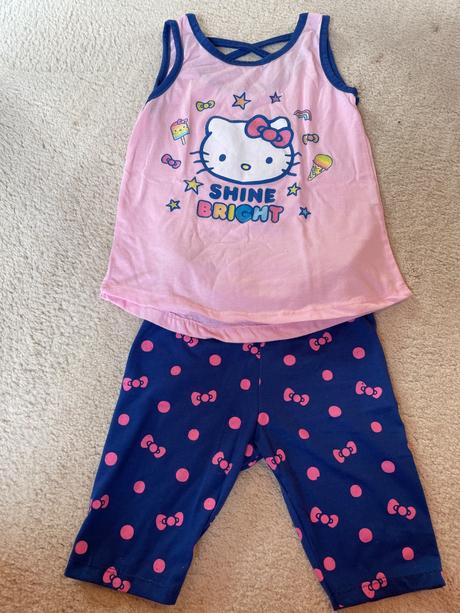 Komplet alebo pyžamo hello kitty, hello kitty,104
