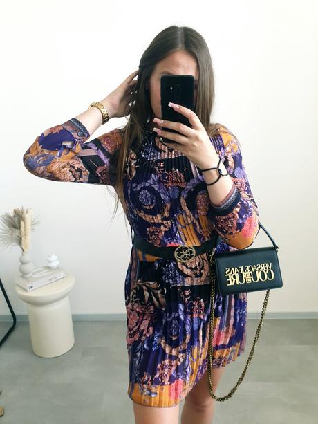 Vzorované šaty s, s