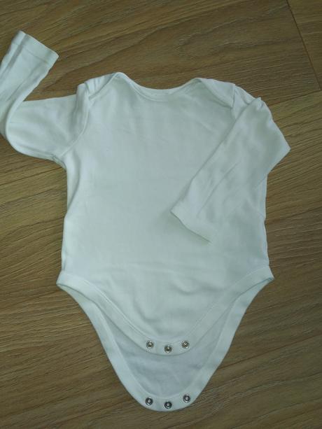 Body  - 9-12 mesiacov, tesco,80