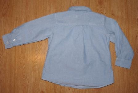 S bielymi gombikmi, 98