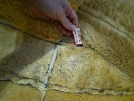 Kožušinová vesta pravá, s