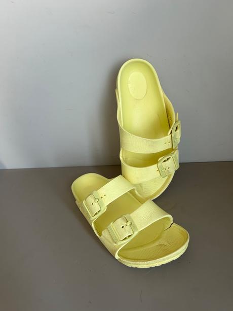 Šľapky birkenstock, 33