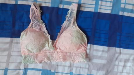 Predam podprsenku, m