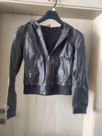 Darujem na donosenie, s