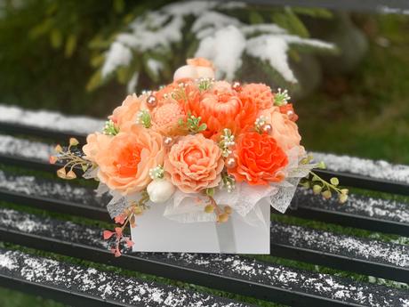 Mydlova kytica v boxe,