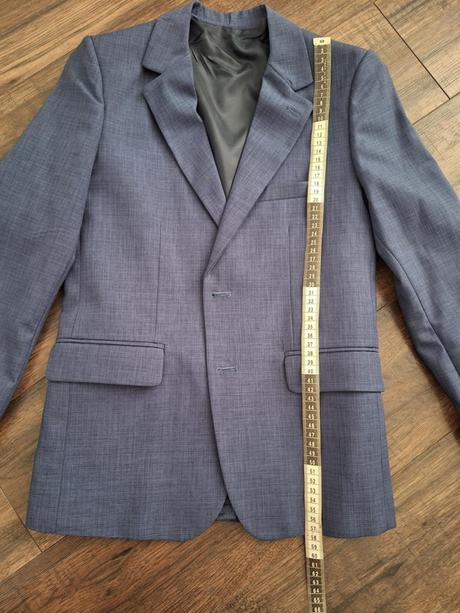 Oblek na prvé sväté prijímanie, svadbu, oslavu, 140