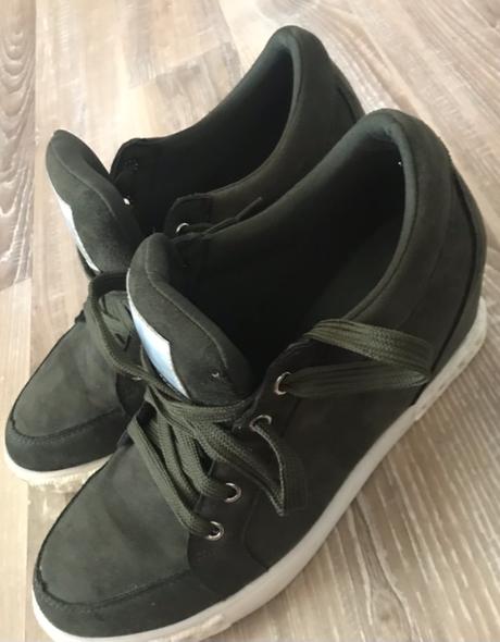 Tenisky na platforme, 39