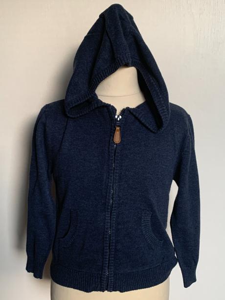 Rebel tmavomodrý svetrík s kapucňou, rebel,110