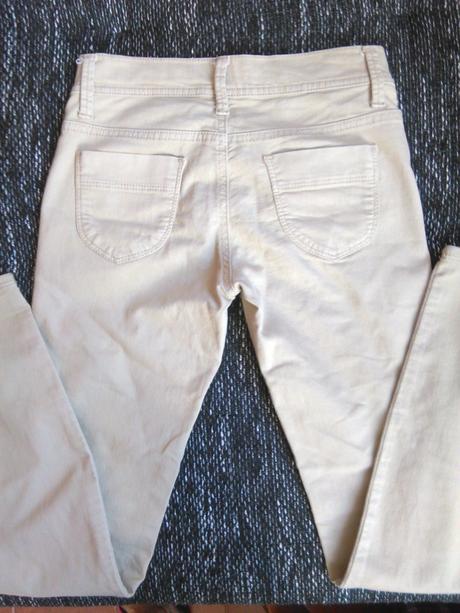 Džegínsy, benetton,24