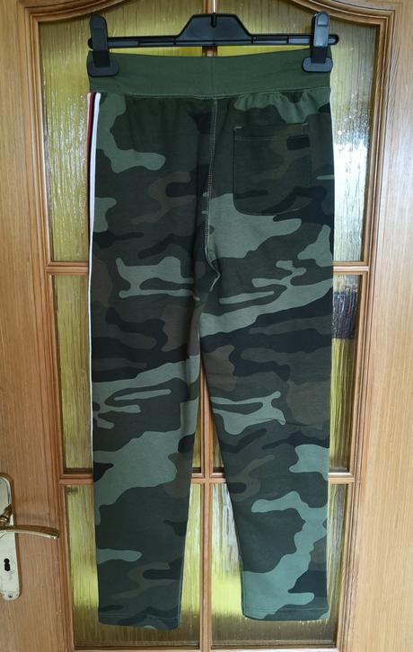 Gap detské tepláky veľkosť 9-11 rokov, gap,134 / 140 / 146