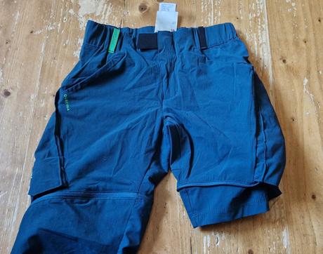 Zipsovacie turisticke nohavice decathlon, quechua,128
