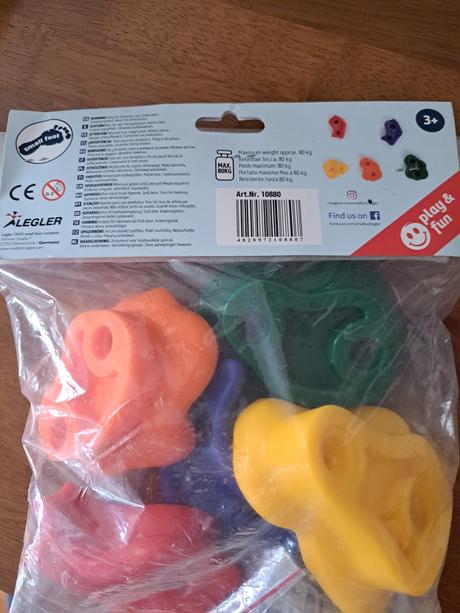 Lezecké úchyty plastové, 