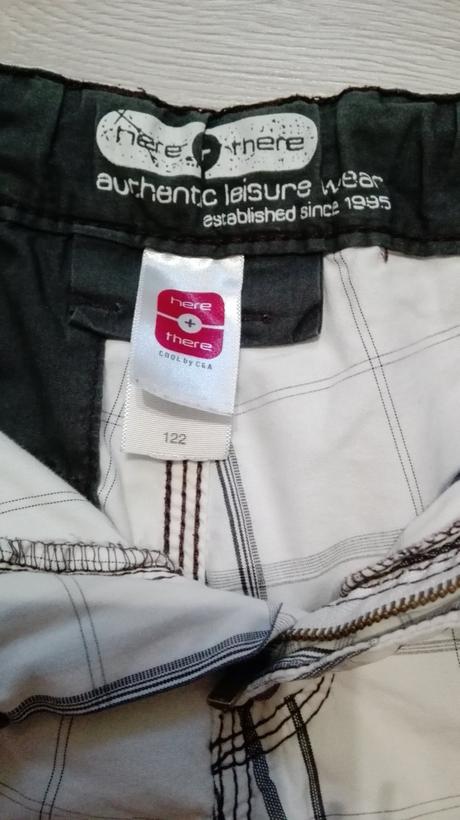 Kraťasy vel 122, c&a,122