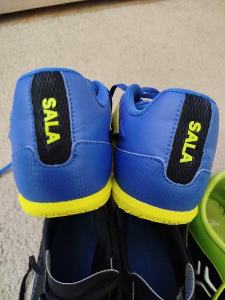 Tenisky, halovky, kopačky č.39, adidas,39