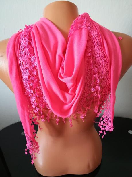 Šál ružový, 