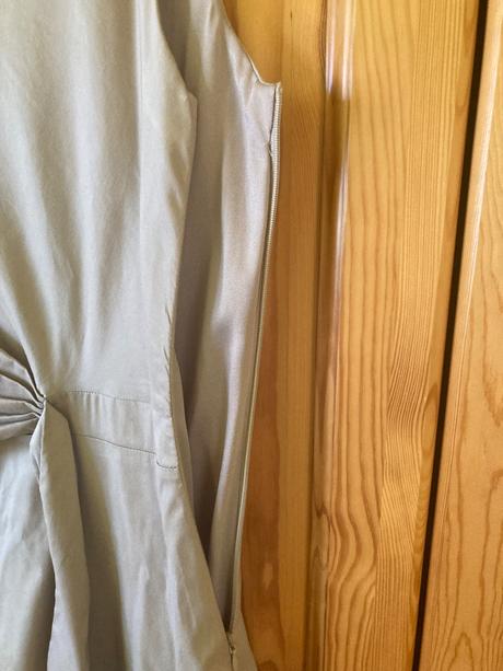 Dámske saty vel.38, esprit,38