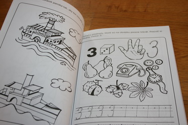 Kniha hier hádaniek a úloh, 