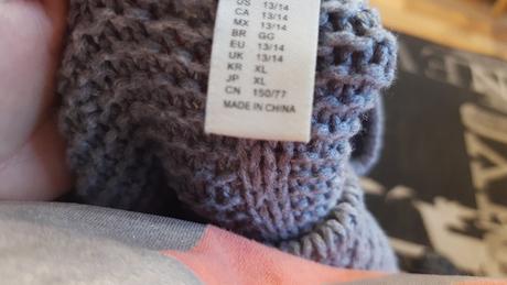 Dievčenský sveter, 152