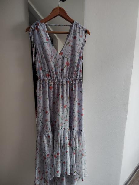 Šaty banana republic, 38