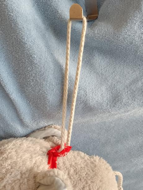 Zavesovací sloník,uspávanková melódia , tcm, 15 cm, 