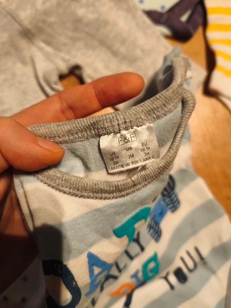 Balik obliecenia pre chlapceka od 0 do 3 mesiace, 50–62