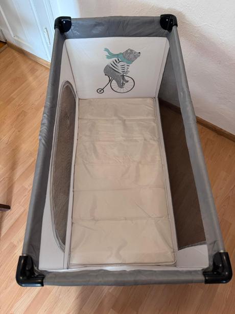 Skladacia cestovná postieľka, šírka (cm): 60,dĺžka (cm): 120