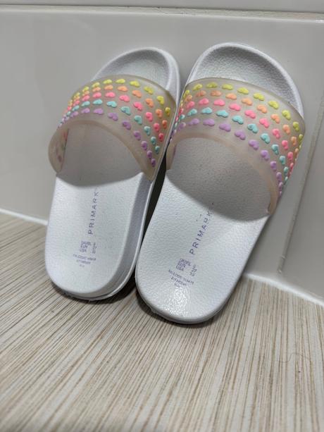 Pekne slapky, primark,27