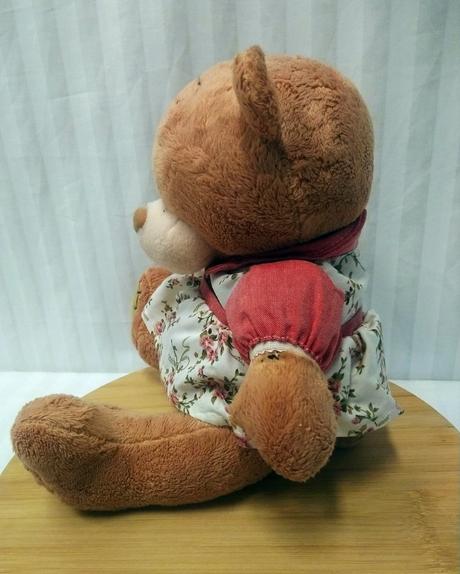 Plyšový hnedý medveď v šatách, i love you, 26 cm, 