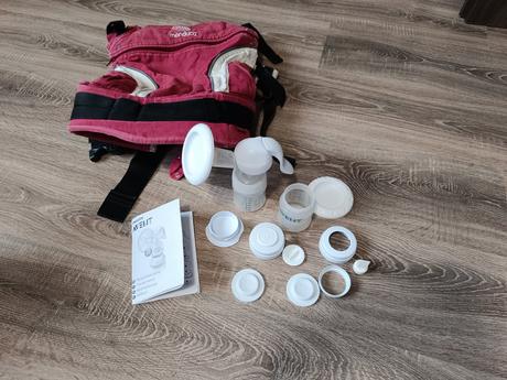 Manduka + ručná odsávačka, 